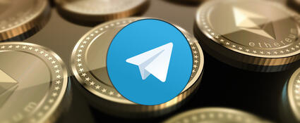 Telegram Logo met Ethereum munten op de achtergrond