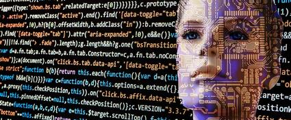 Een robot verwerkt in regels van programmeercode