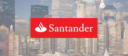 Logo Santander met een stad op de achtergrond